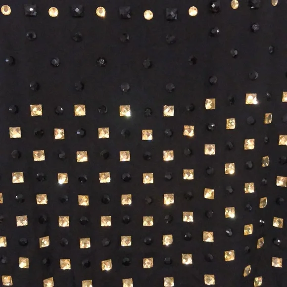 ⭕️ PRICE FIRM Diane Von Furstenberg Black Top with Gold Rhinestones Size Small - Picture 2 of 6